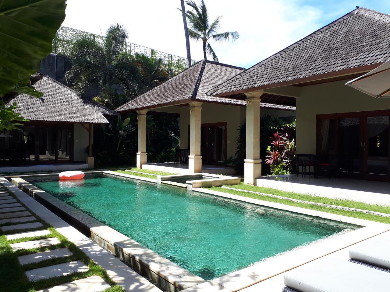 Villa Zanissa Seminyak  Exterior photo
